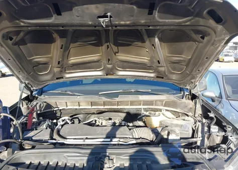 2021 Chevrolet Silverado 1500 4Wd Short Bed Custom z USA, uszkodzony, nr VIN 1GCPYBEK3MZ396262